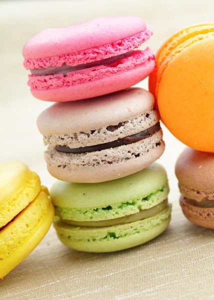 Farbenfrohe französische Macarons — Stockfoto