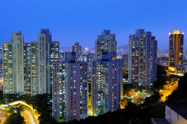 Aglomerado urbano por la noche — Foto de Stock