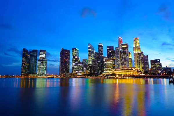 Singapur miasto w nocy — Zdjęcie stockowe