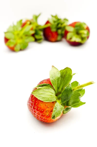 孤立的草莓 — 图库照片