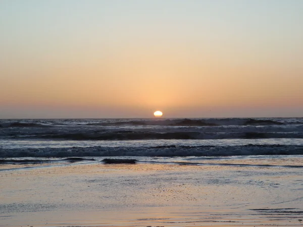 Solnedgång på Morro Beach — Stockfoto