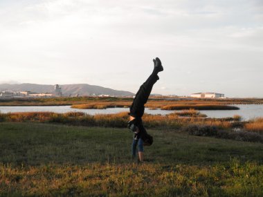 handstanding bataklıklar sfo Havaalanı dışında