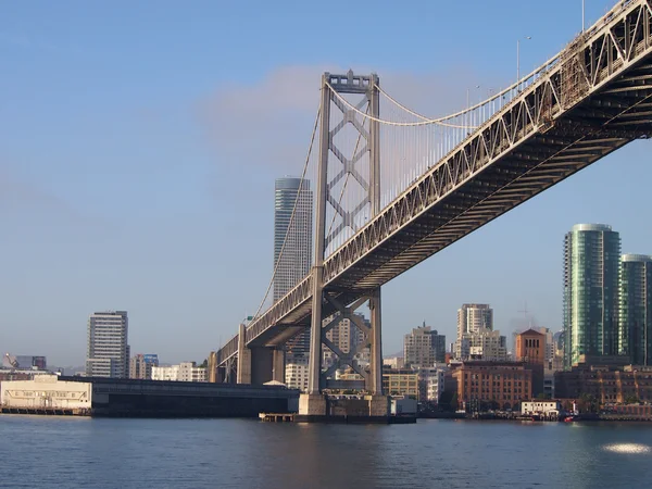 Strony San francisco bay Bridge — Zdjęcie stockowe