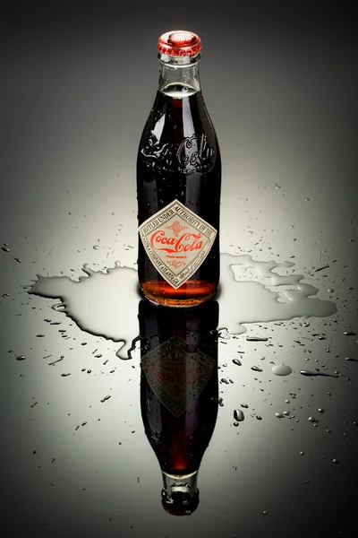 Coca cola-flaska Royaltyfria Stockbilder