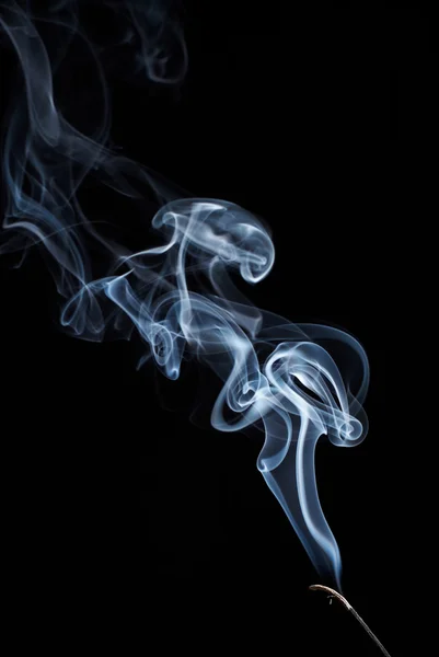 Fumo astratto dal bastoncino di incenso — Foto Stock