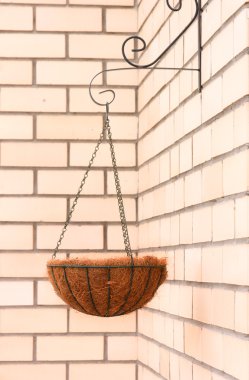 Flower basket - hanging cache-pot clipart