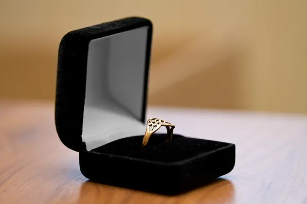 Engagement ring — Stock Photo, Image