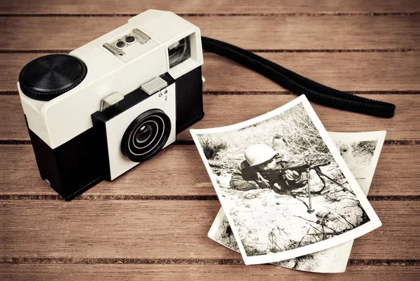 Antik kamera — Stockfoto