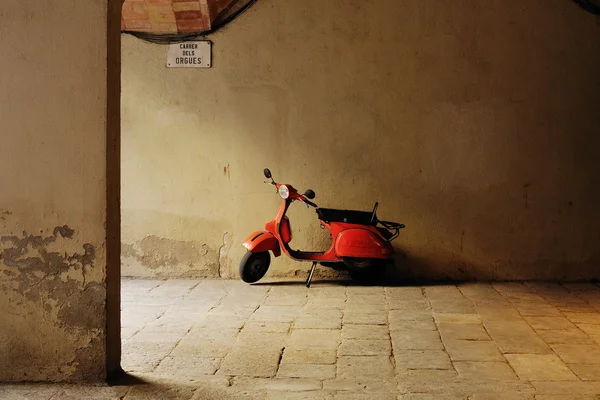 Röda motorcykel — Stockfoto