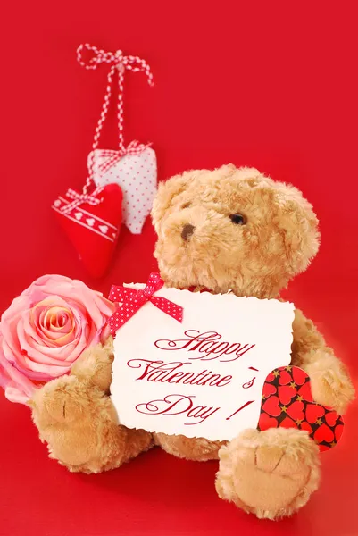 Valentine`s greetings from teddy bear — Stock Photo, Image