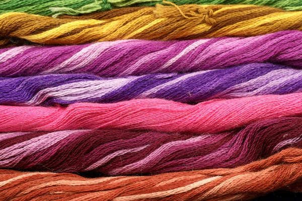 Background of colour threads — Stock Photo, Image