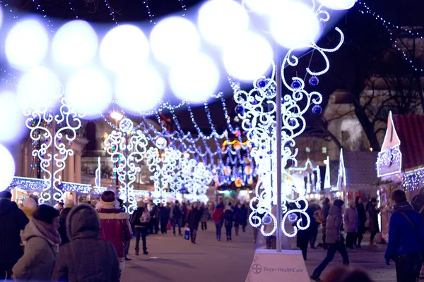 Rue de Noël à Saint-Pétersbourg — Photo