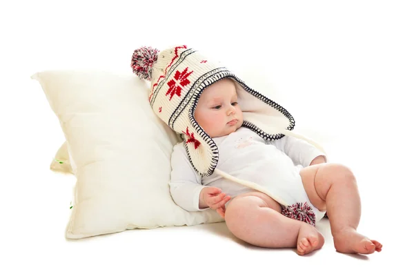 かわいい女の子の幼児に座って上分離ホワイト learinging — ストック写真