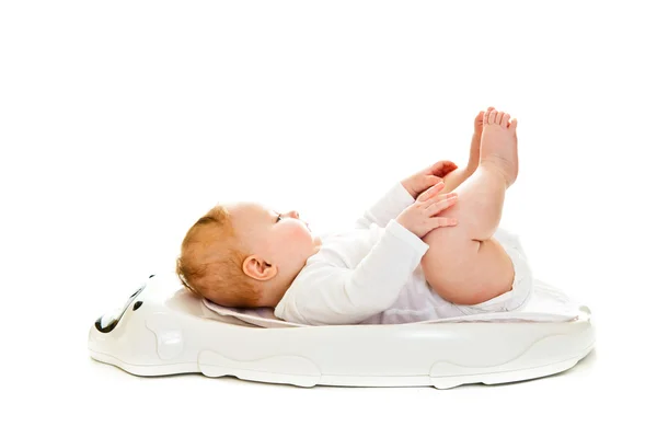 Waga dla niemowląt dziewczyna na białym tle — Zdjęcie stockowe