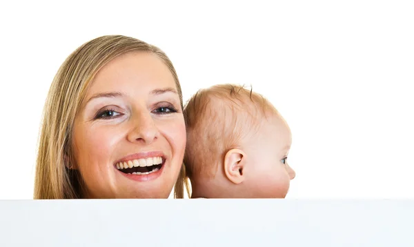 흰색 절연 여자 행복 하 고 귀여운 유아 아기와 엄마 — 스톡 사진