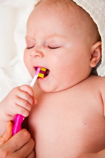 Bambino con spazzolino da denti — Foto Stock