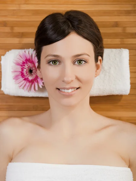 Beautiful girl on a spa — Stock Photo, Image
