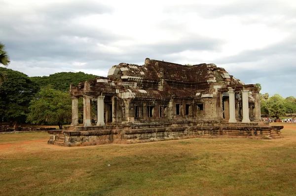 La biblioteca en Angkor Wat, Camboya — Foto de Stock