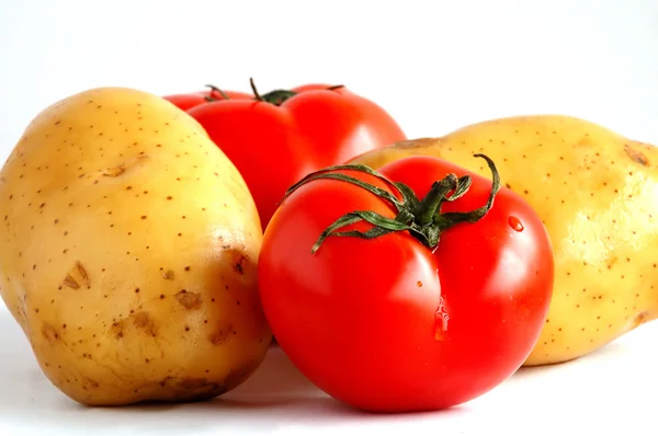 İki patates ve iki domates (3) — Stok fotoğraf