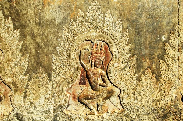 Muro scolpito nel corridoio di Angkor Wat, Cambogia — Foto Stock