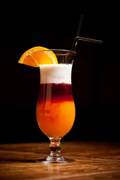 Drie-gelaagde cocktail — Stockfoto
