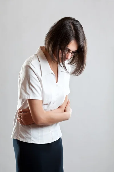 胃の問題を持つ女性実業家 — ストック写真