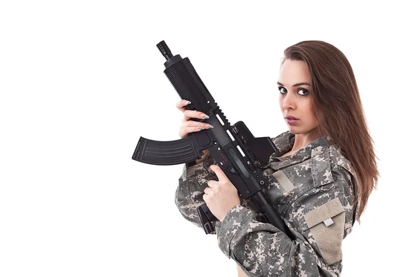 年轻女子士兵拿着枪 — 图库照片