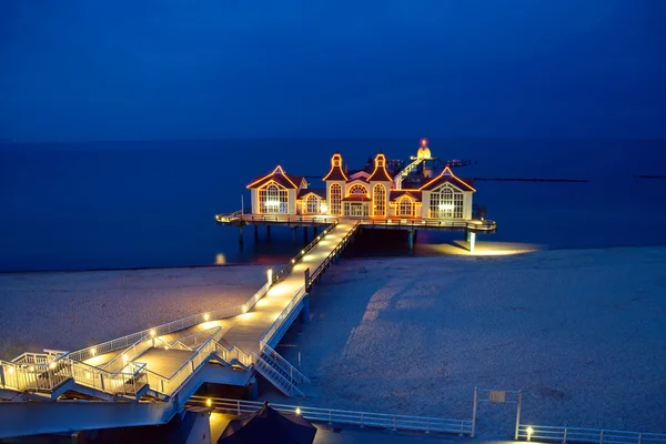 Ein Pier auf der Insel Rugia — Stockfoto