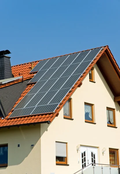 Roof with solar panels in Germany — Stock Photo, Image