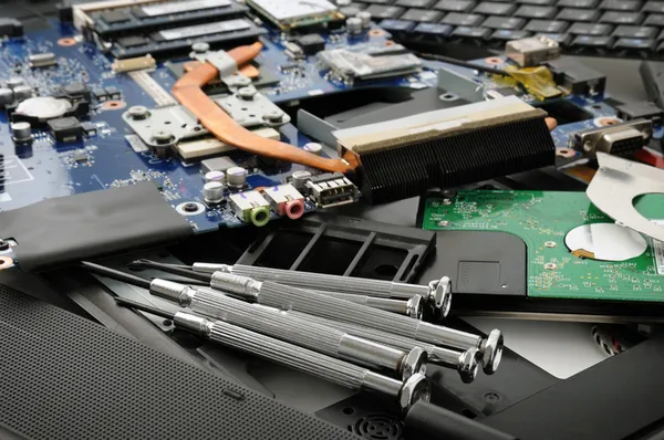 Reparación de un ordenador — Foto de Stock
