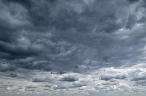 Storm wolken — Stockfoto