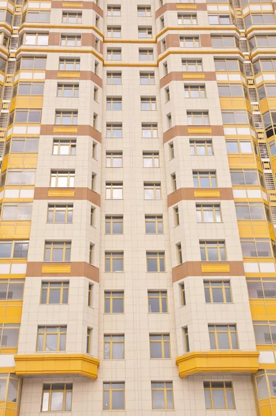 Fasaden på en modern byggnad — Stockfoto