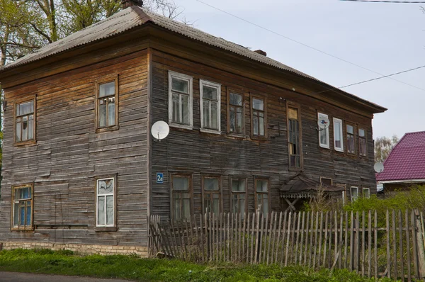 Дерев'яний житловий будинок — стокове фото