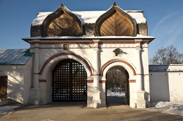 Eski Rus gates — Stok fotoğraf