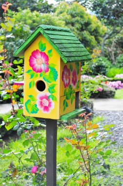 Bird House clipart