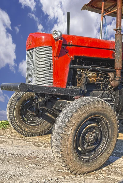 古い農場トラクター — ストック写真