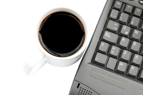 Кава з ноутбуком — стокове фото