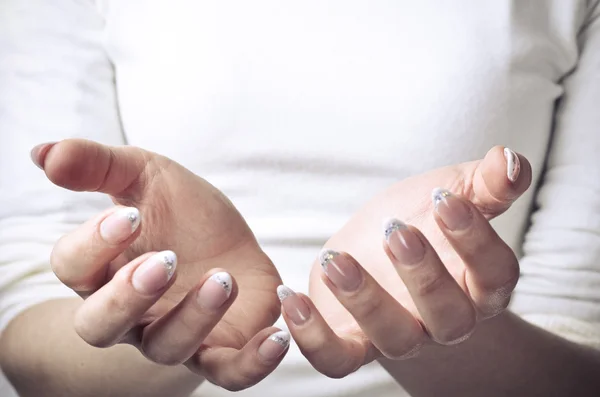 Female cupped hands — Stock Photo, Image