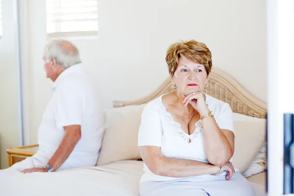 Bejaarde echtpaar relatie probleem — Stockfoto
