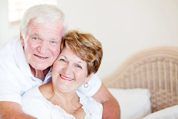 Amare coppia anziana — Foto Stock