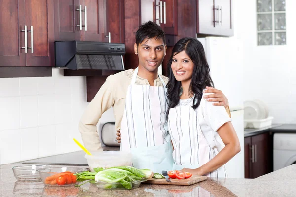 Happy indian couple — Stock Photo, Image