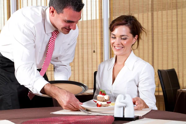 Waiter and customer — Stock Photo, Image