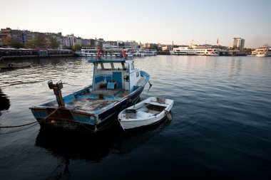 İstanbul Boğazı kıyısında İstanbul.