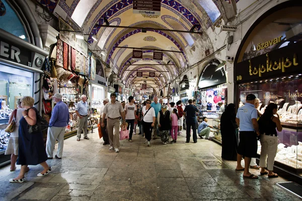 Krytego Bazaru w Stambule. — Zdjęcie stockowe
