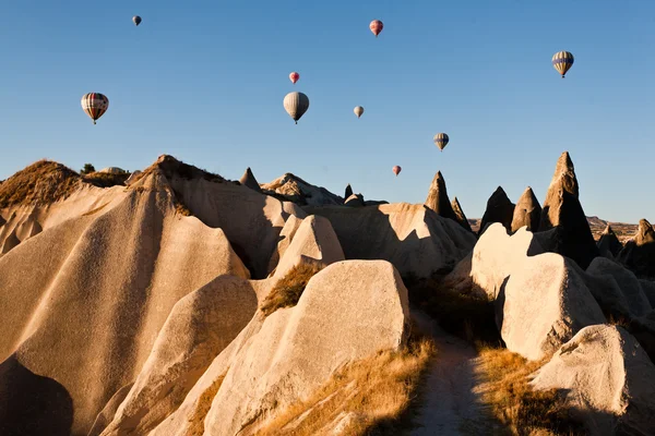 Kapadokya balon eğlenceli. — Stok fotoğraf