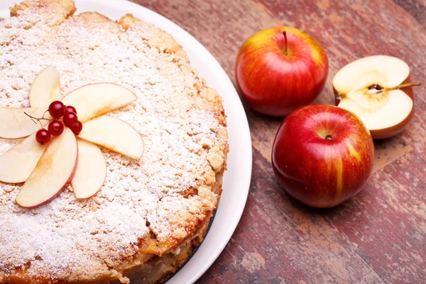 Ekşi elma pasta havai çekim — Stok fotoğraf