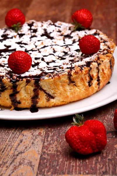 Cheesecake With Chocolate - Vertcal Layout — Stock Photo, Image