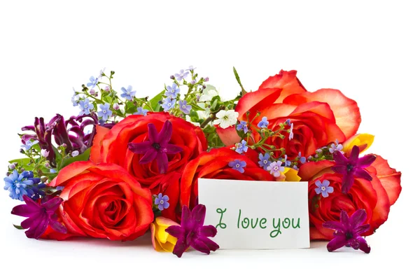 Bouquet de roses et de fleurs printanières — Photo