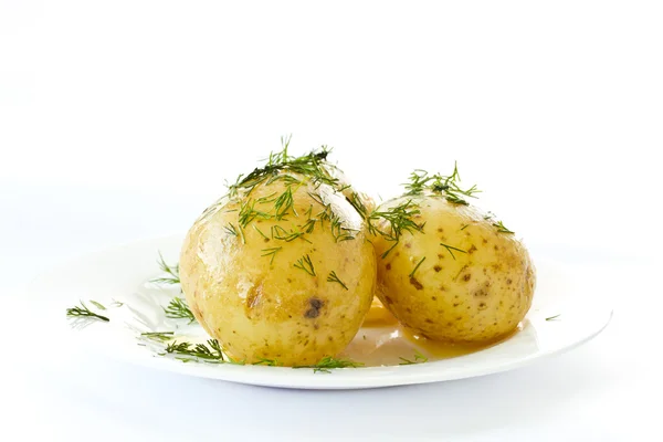年轻煮的土豆 — 图库照片