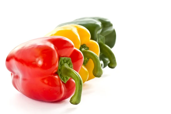 Κόκκινο, πράσινο και κίτρινο πιπεριές — Φωτογραφία Αρχείου